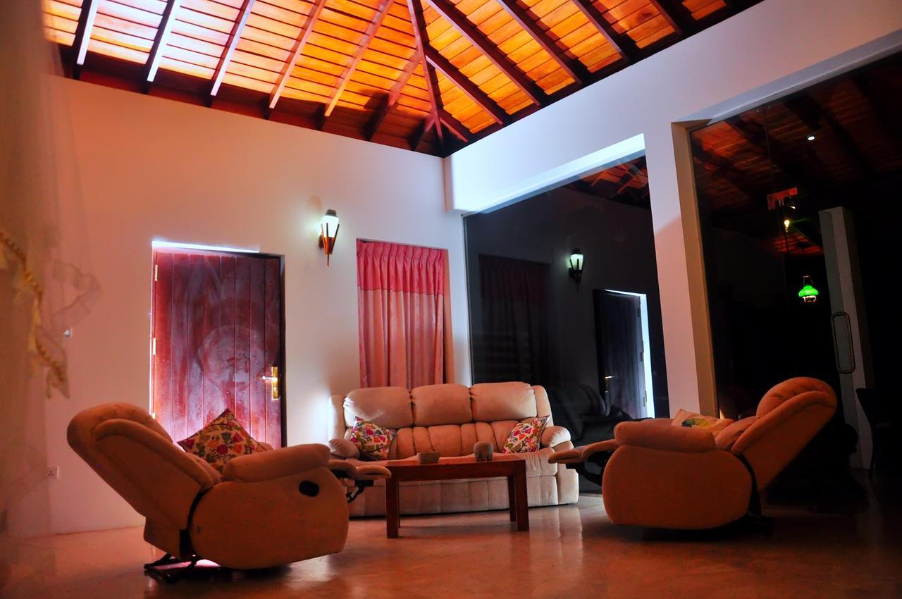 Jungle Heart Cabanas Danwattegoda Extérieur photo